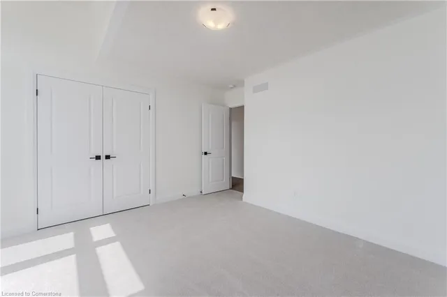 Additional image 13 of 14 Carina St