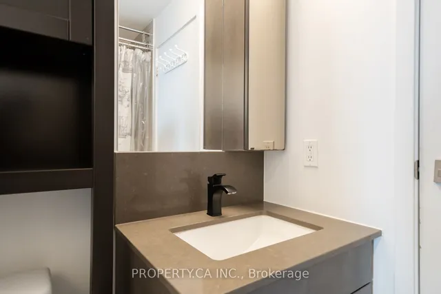 Additional image 16 of 89 Dunfield Ave Unit 2704