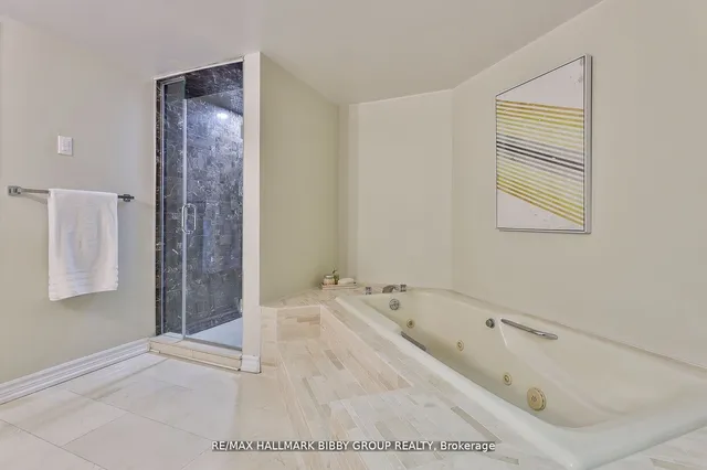 Additional image 21 of 160 Frederick St Unit 803