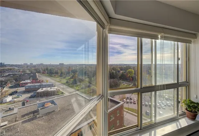 Additional image 25 of 1414 King St Unit 1106