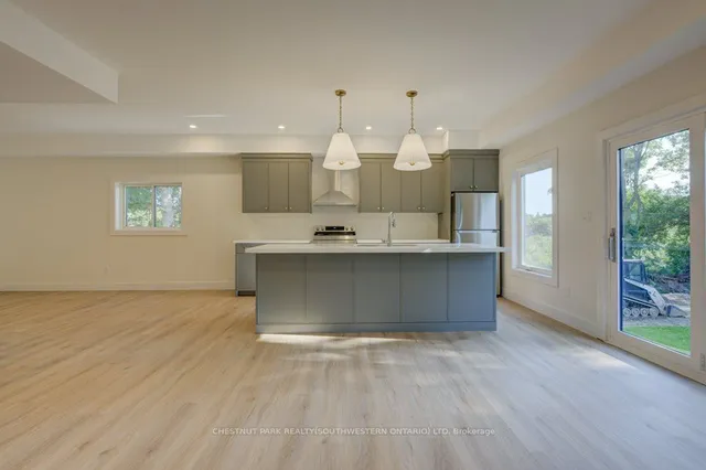 Additional image 7 of 20 Stanley Ave