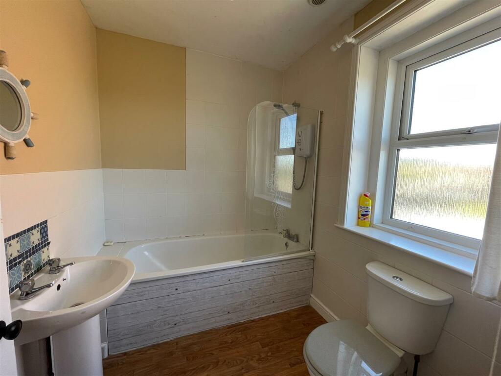 Additional image 8 of Victoria Gardens, Henstridge, Templecombe