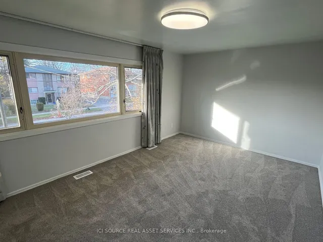 Additional image 9 of 163 Fourth Ave