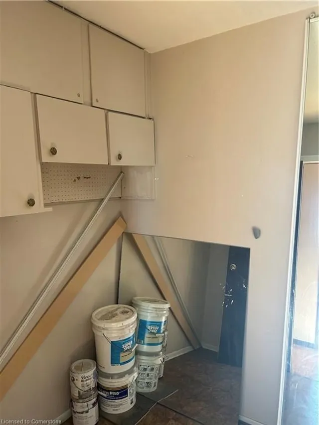 Additional image 17 of 511 The West Mall Unit 1112