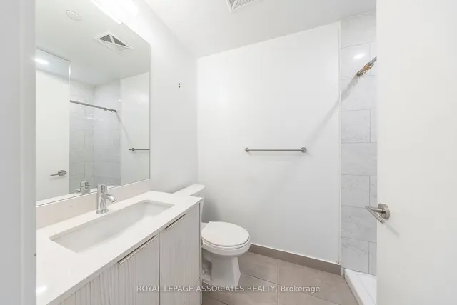 Additional image 5 of 36 Forest Manor Rd Unit 106