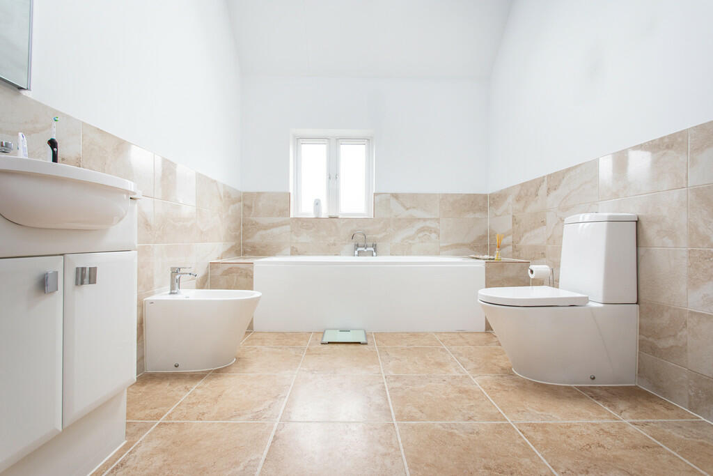 Additional image 15 of The Halve, Warminster