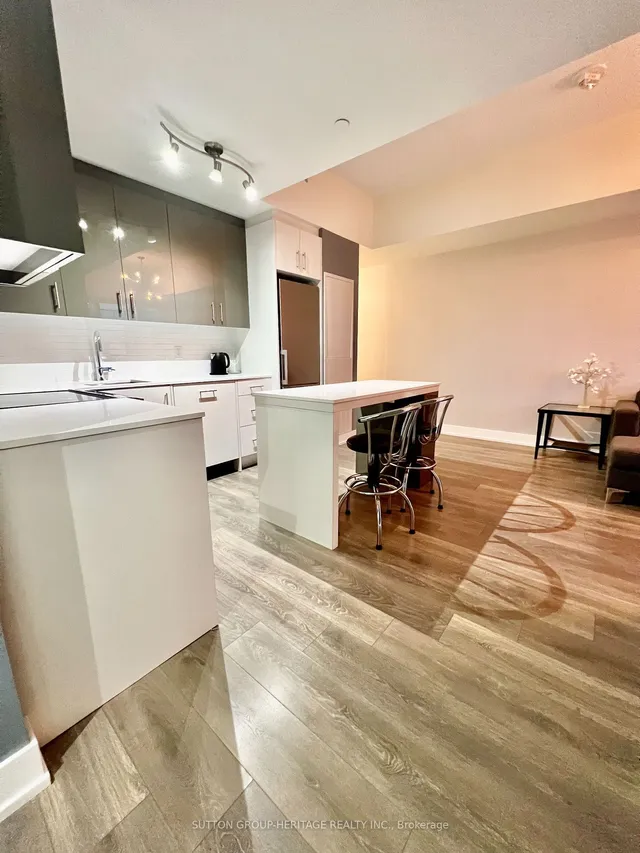 Additional image 6 of 180 Fairview Mall Dr Unit 502