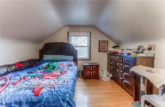 Additional image 20 of 119 Walker St