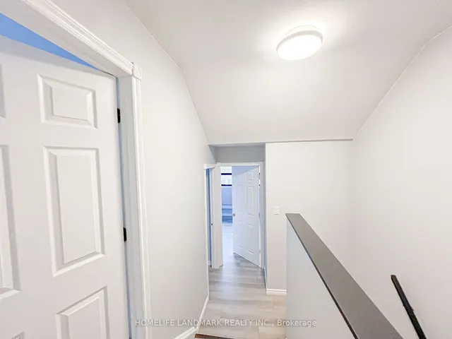 Additional image 16 of 34 Venetian Cres Unit 137