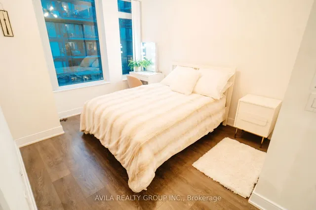 Additional image 13 of 525 Adelaide St Unit 1832