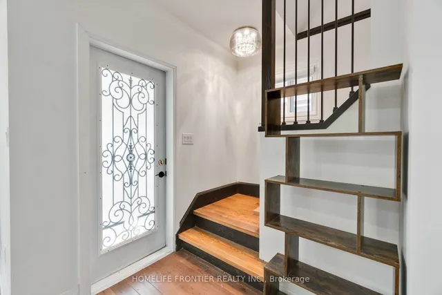 Additional image 19 of 126 Walter St