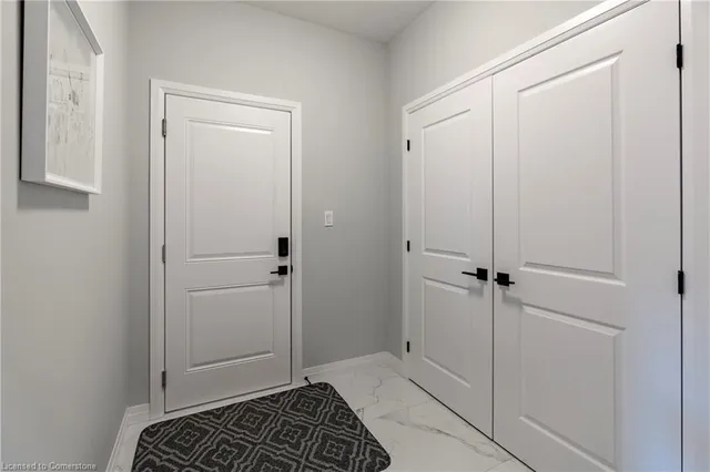 Additional image 17 of 955 Stonecliffe Walk