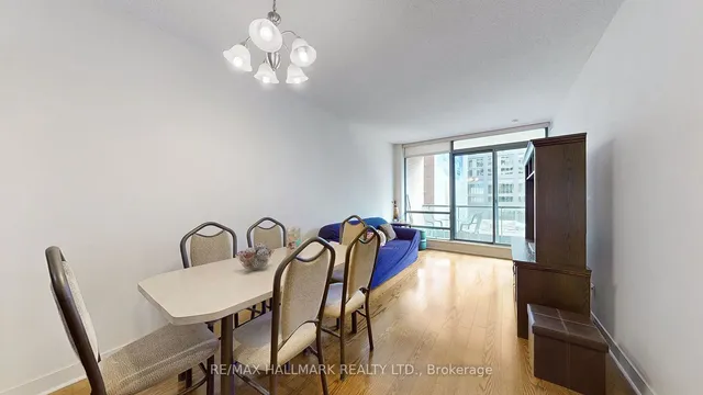 Additional image 8 of 438 King St Unit 414