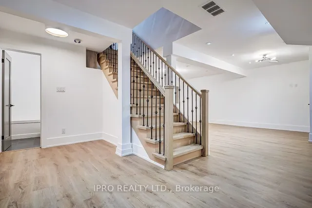 Additional image 33 of 73 Inniswood Dr