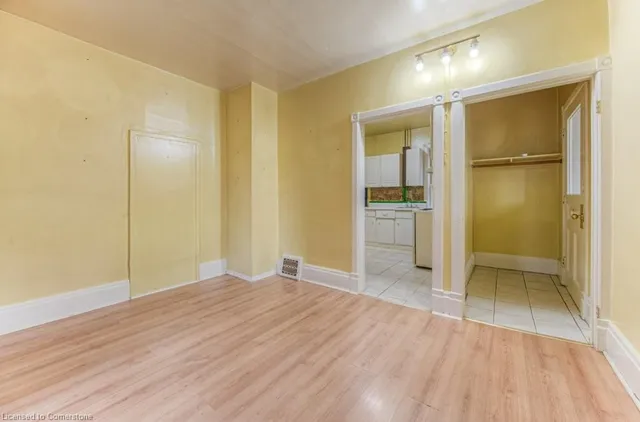 Additional image 8 of 25 Peter St