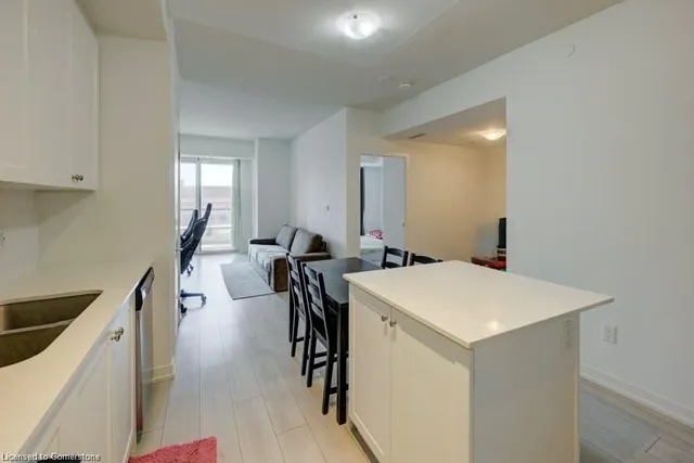 Additional image 21 of 55 Duke St Unit 322