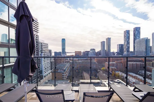 Additional image 27 of 158 Front St Unit 619