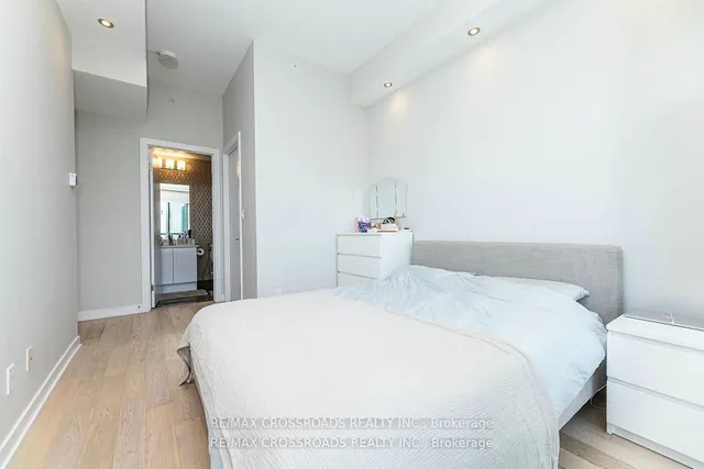 Additional image 23 of 20 Bruyeres Mews Unit 3002