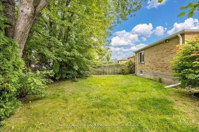 Additional image 16 of 52 Acton Ave