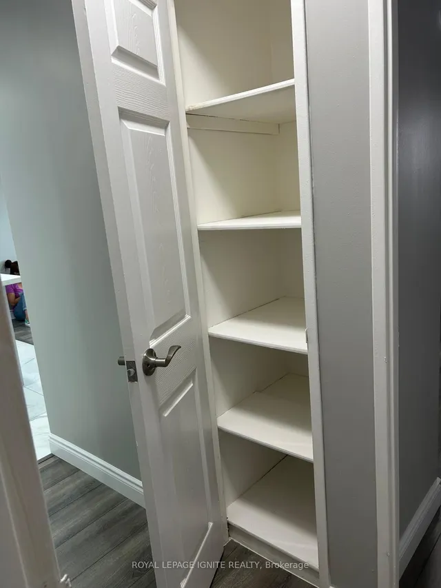 Additional image 12 of 40 Panorama Crt Unit 910