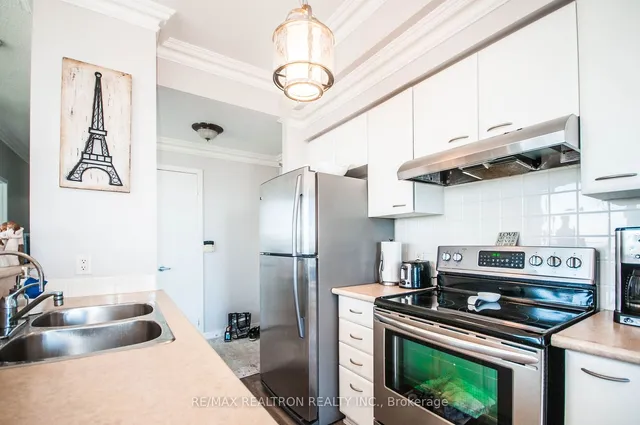 Additional image 3 of 38 Lee Centre Dr Unit Ph106