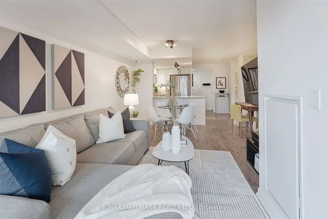 Additional image 21 of 65 East Liberty St Unit 613