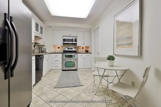 Additional image 9 of 160 Frederick St Unit 803