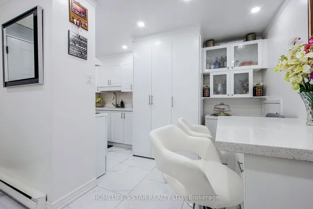 Additional image 6 of 5 SUNNY GLENWAY Unit 320