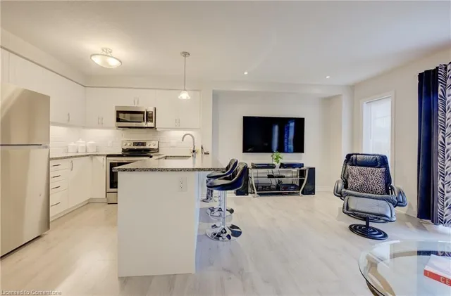 Additional image 15 of 169 South Creek Dr