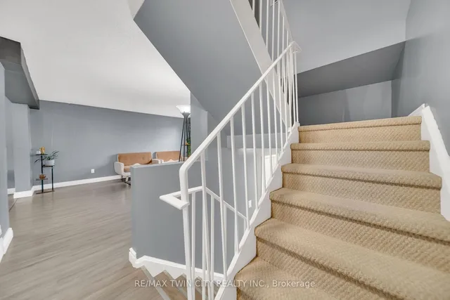 Additional image 15 of 648 Doon Village Rd Unit 10