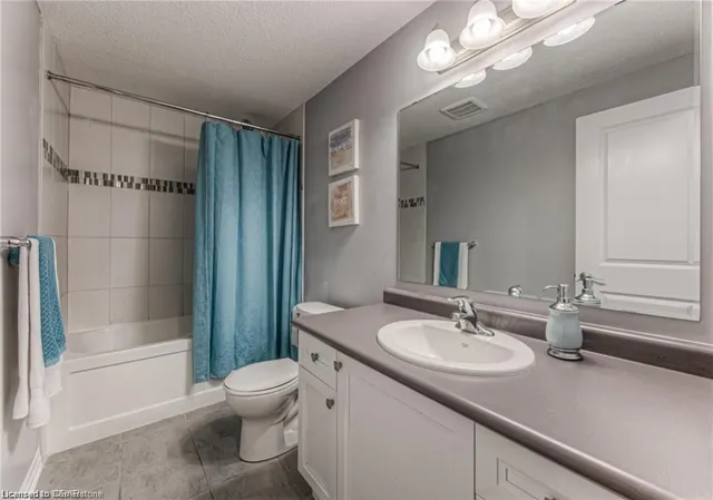 Additional image 7 of 1989 Ottawa St Unit 30G