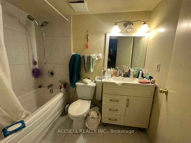 Additional image 8 of 3050 Ellesmere Rd Unit 918