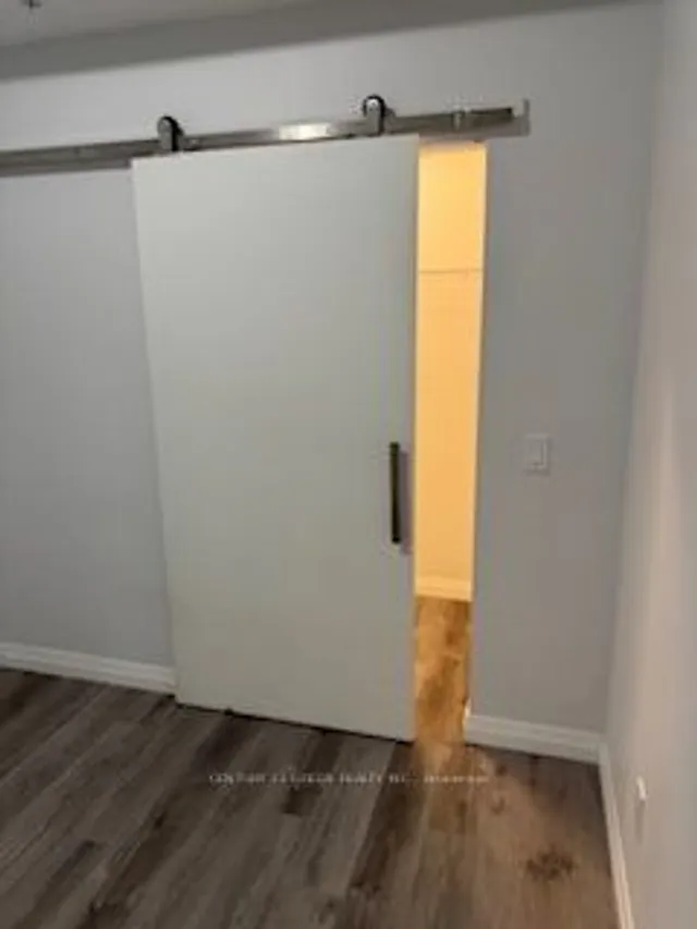 Additional image 23 of 108 Garment St Unit 203