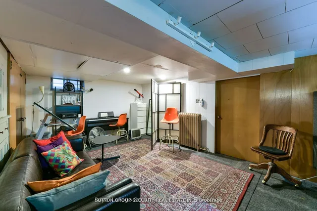 Additional image 23 of 59 Indian Grve