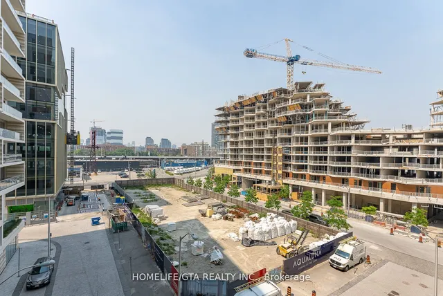 Additional image 23 of 118 Merchants' Wharf Unit 415