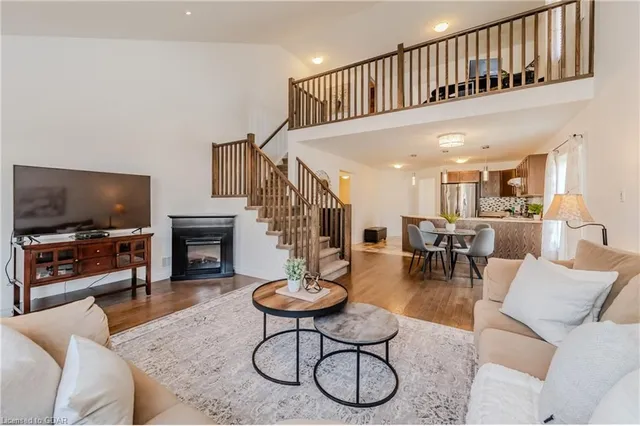 Additional image 37 of 205 Eden Oak Trail