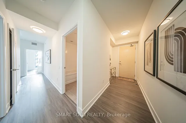 Additional image 6 of 30 Roehampton Ave Unit 1210