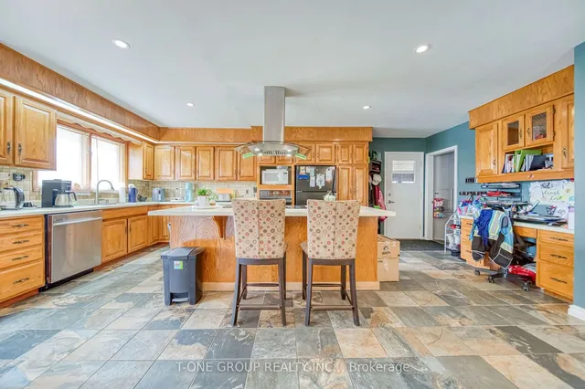 Additional image 8 of 58 Reyburn Ave