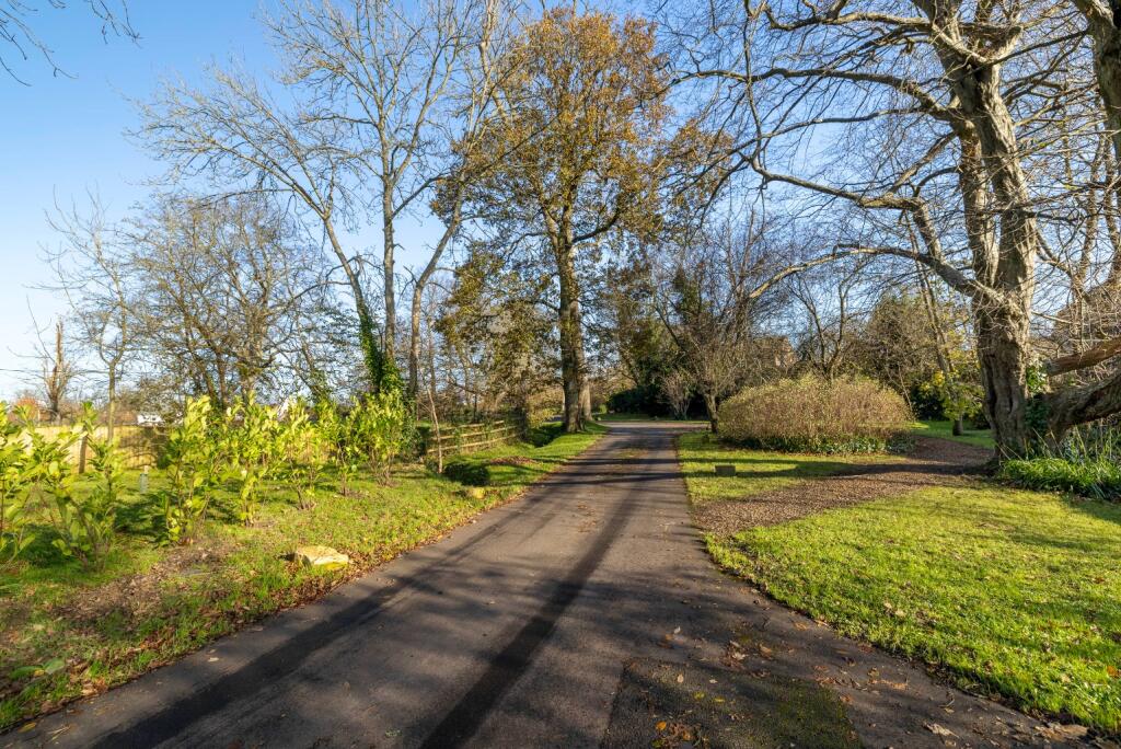 Additional image 31 of Maple House, 5 Ainstey Drive, Sparkford, Somerset, BA22 7JT