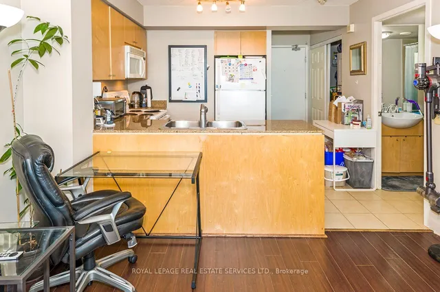 Additional image 8 of 373 Front St Unit 2601