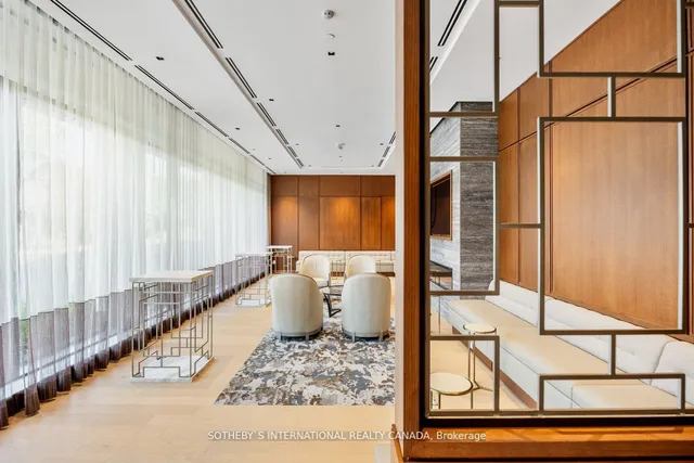 Additional image 32 of 285 Avenue Rd Unit 501