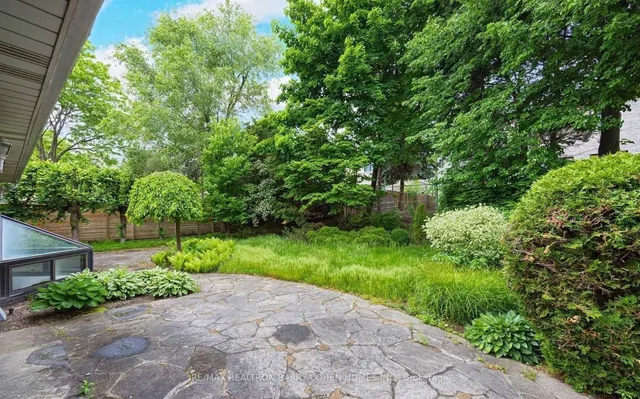 Primary image of 4 Chipstead Rd