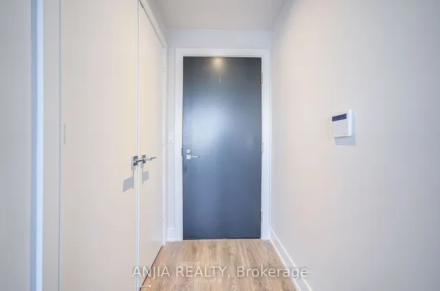 Additional image 9 of 89 McGill St Unit 1306