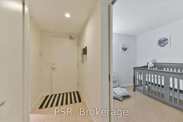 Additional image 6 of 8 York St Unit 1102