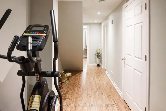 Additional image 29 of 27 Horseshoe Cres