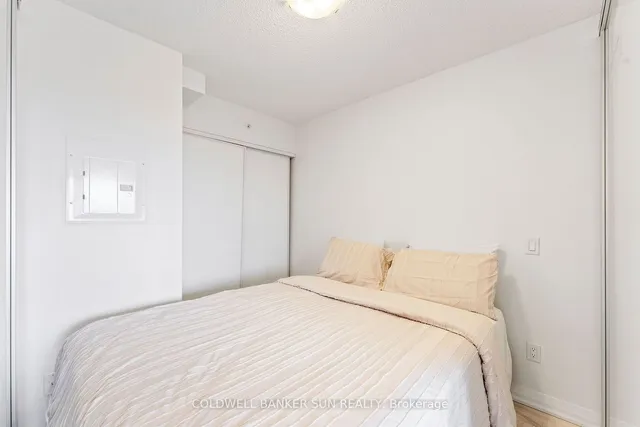 Additional image 23 of 30 Meadowglen Pl Unit 304