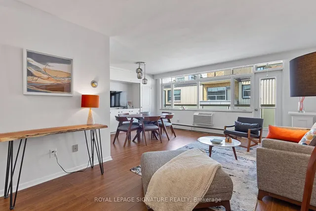 Additional image 4 of 581 Avenue Rd Unit 1104