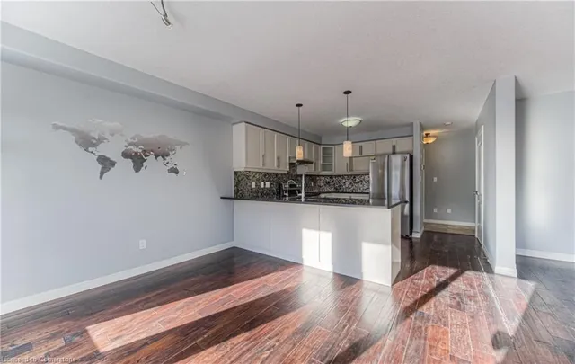 Additional image 27 of 35 Sassafras St