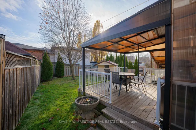 Additional image 38 of 84 WIMBLETON Cres