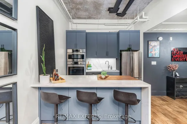 Additional image 9 of 261 King St Unit 605
